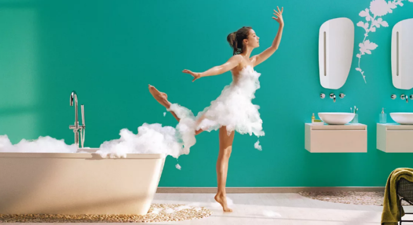 Ванной комнаты распродажа. Реклама сантехника креативная. Баннер для ванной комнаты. Креативная реклама унитазов. Креативная реклама магазина сантехники.